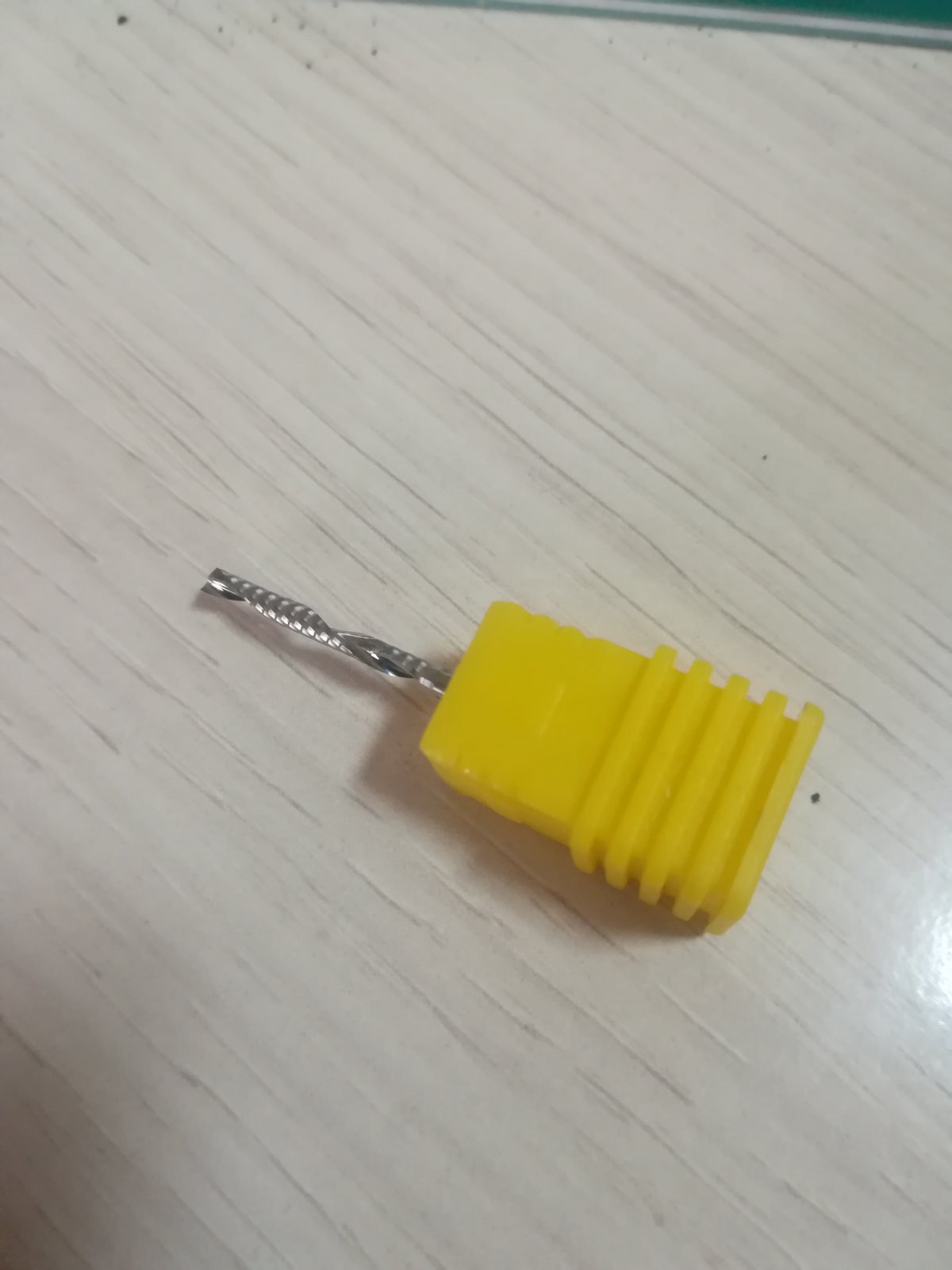 Фреза с удалением стружки вниз